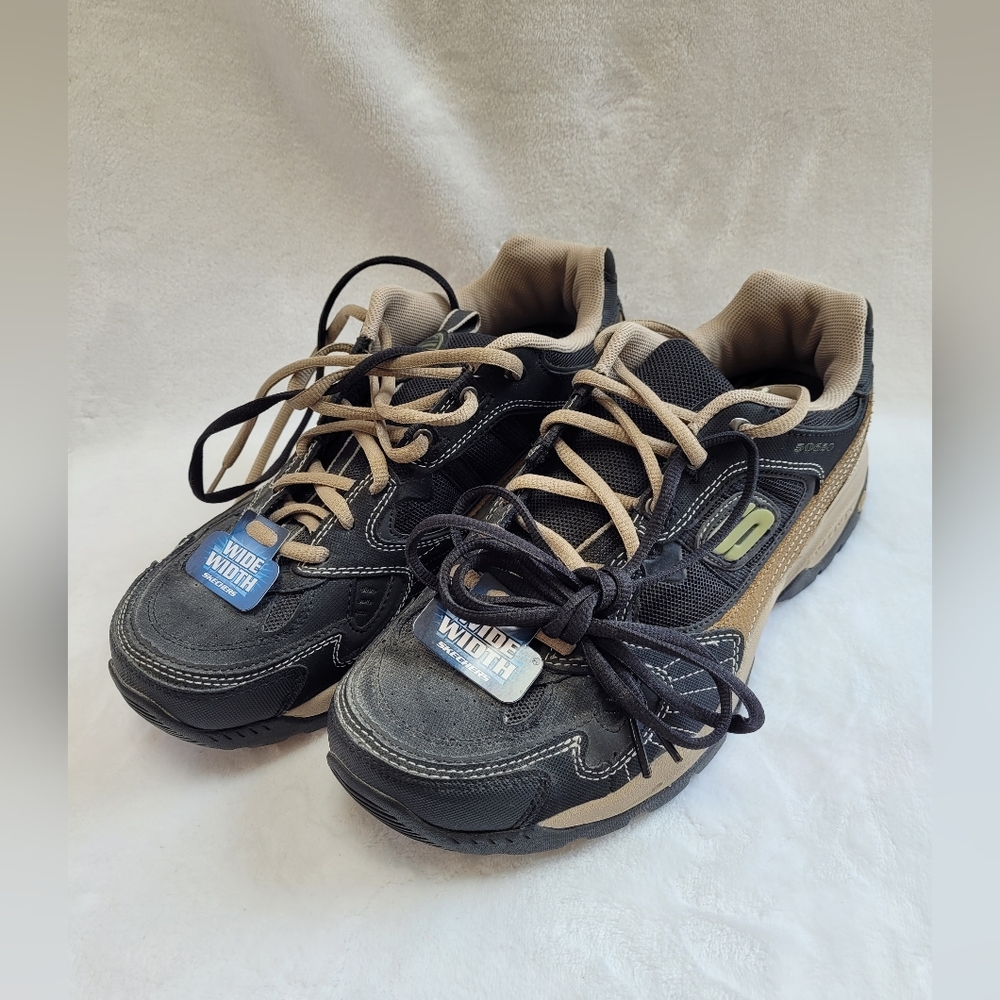 Sketchers Life Style Men's Wide Width Size 8